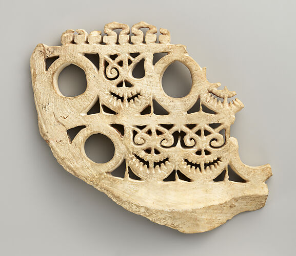 Shell Plaque (Barava)