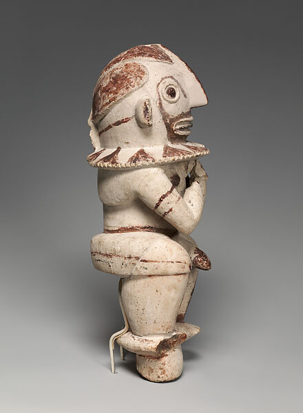 Funerary Figure (Kulap), Chalk, paint, Southern New Ireland