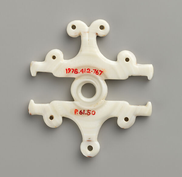 Pendant, Conus shell, New Georgia Island