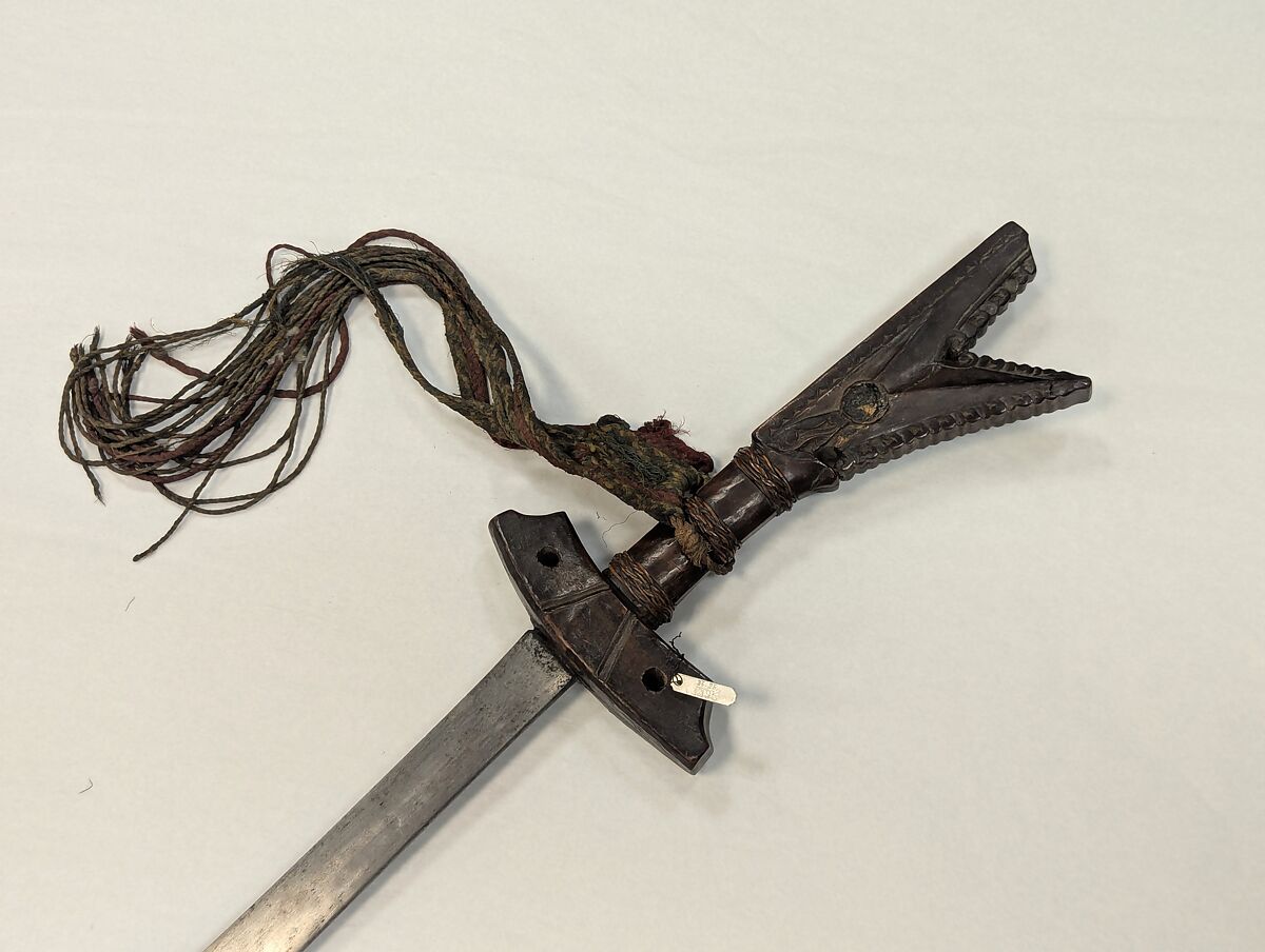 Sword (Campilan), Wood, textile, Malayan