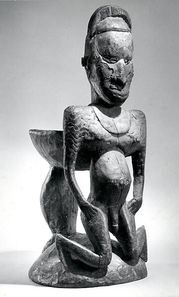 Debating Stool (Kawa Rigit), Wood, clay, cowrie shells, paint, Western Iatmul