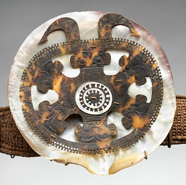 Uhikana (headdress), Ènata artist, Pearl shell, turtle shell, fiber, Marquesan (Enata) people