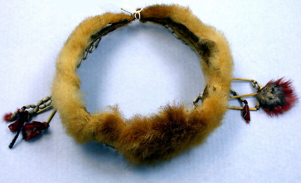 Head Ornament, Cuscusfur, fiber, seeks, feathers, bamboo, Asmat people