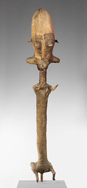 Headdress Effigy (Hareiga), Barkcloth, paint, bamboo, leaves, Chachet Baining people