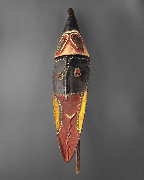 Head for Yam ceremony (Yena), Wood, paint, Yessan-Mayo people