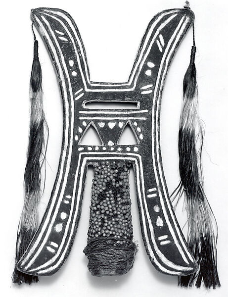 Head Crest (Ngamdak), Ham or Koro artist, Wood, pigment, abrus seeds, fiber, Ham or Koro peoples