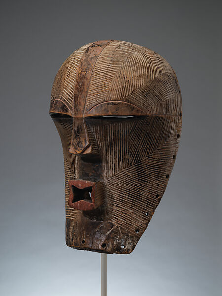 Kifwebe bakashi (female mask), Songye artist, Wood, pigment, Songye peoples
