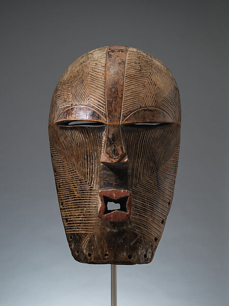 Kifwebe bakashi (female mask), Songye artist, Wood, pigment, Songye peoples