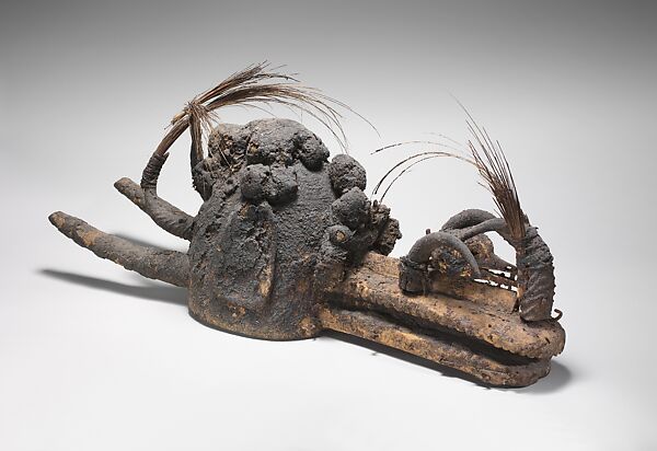 Kòmò Helmet Mask (Kòmòkun), Wood, bird skull, porcupine quills, horns, nails, cotton, sacrificial material, Komo or Koma Power Association 