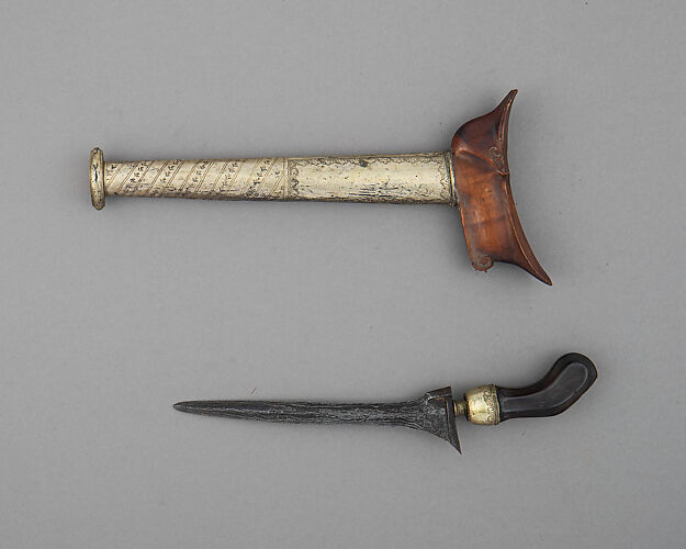 Kris with Sheath for a Woman