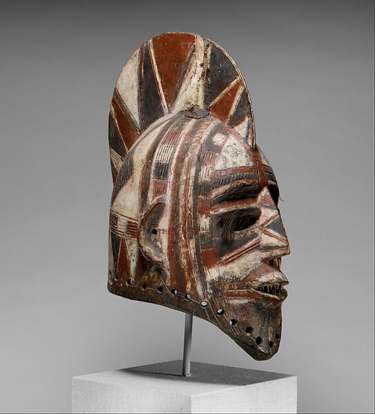 Helmet Mask (Bolo), Wood, pigment, animal hair, resin, Bobo peoples 