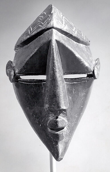 Mask (Mfondo), Wood, hide, pigment, Lwalwa (or Lwalu) peoples 