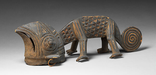Chameleon mask, Nuna or Ko blacksmith, Ceiba(?) wood, pigment, fiber, Nuna or Ko peoples 