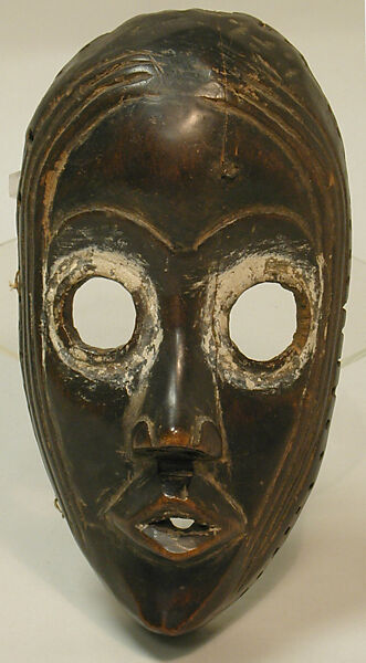 Face Mask (Gunye Ge), Wood, pigment, Dan peoples 