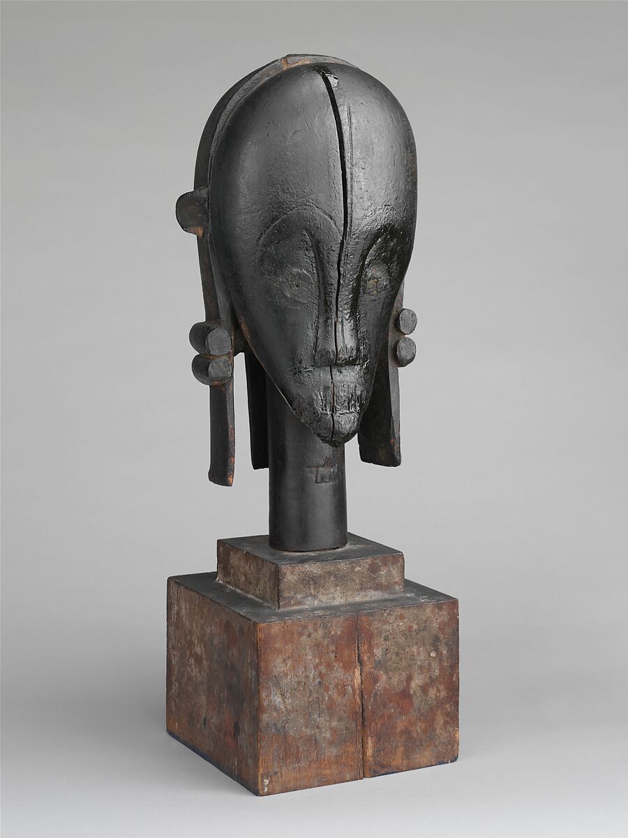 Sculptural Bust from a Reliquary Ensemble (The Great Bieri), Fang-Betsi artist, Wood, metal, palm oil, Fang-Betsi 