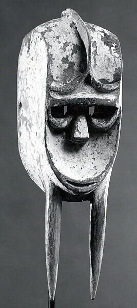 Mask: Gorilla, Wood, pigment, Kwele peoples 
