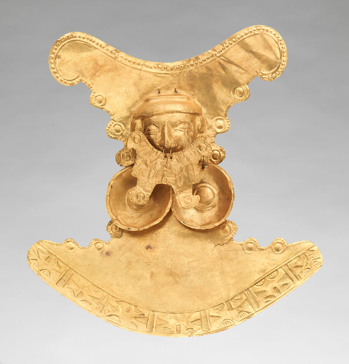 Pectoral with Face, Calima (Yotoco) artist, Gold (hammered), Calima (Yotoco) 
