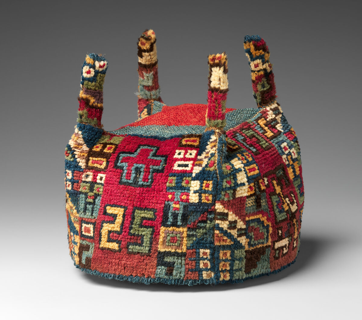 Four-Cornered Hat, Camelid hair, cotton, Wari