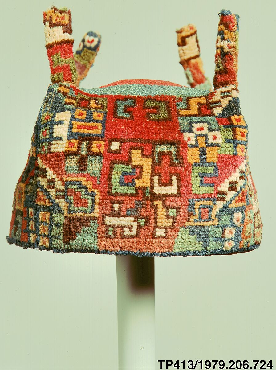 Four-Cornered Hat, Camelid hair, cotton, Wari