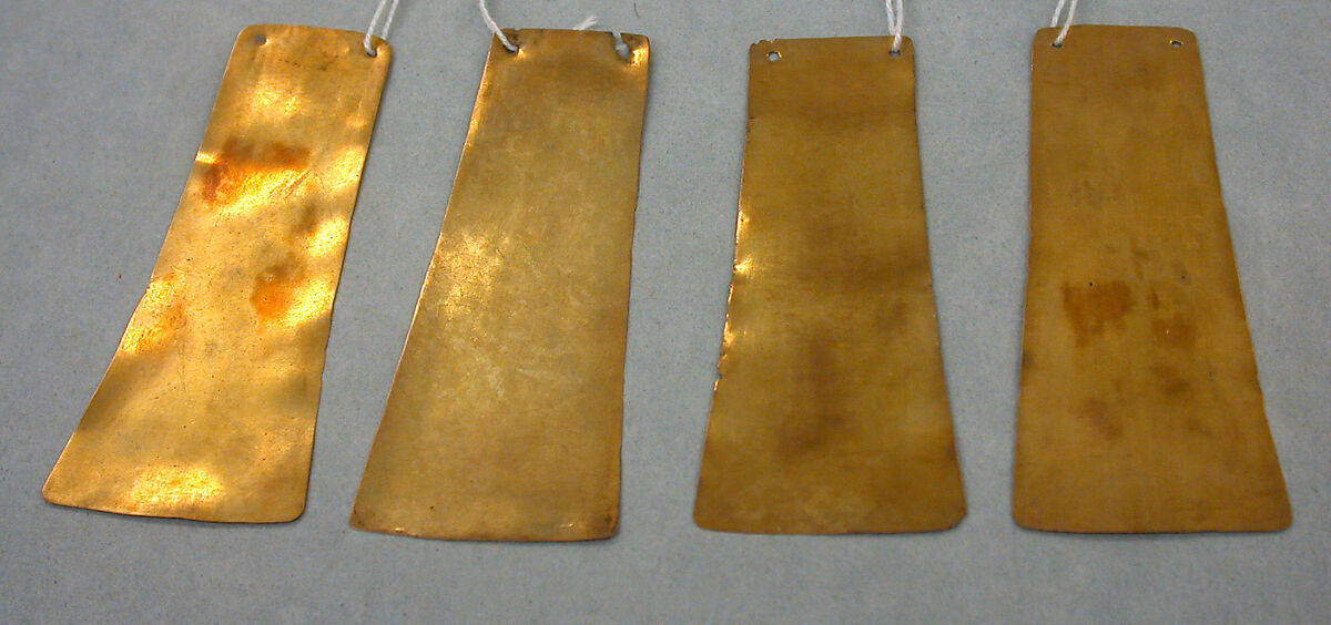 Tab Ornament, Gold, Salinar (?)