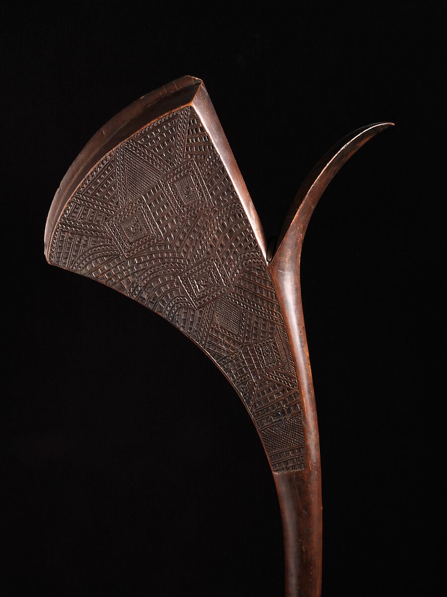 Cali (club), Fijian artist, Wood, Fijian