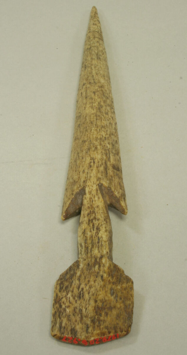 Lance Head, Whalebone, ivory, Tierra del Fuego 