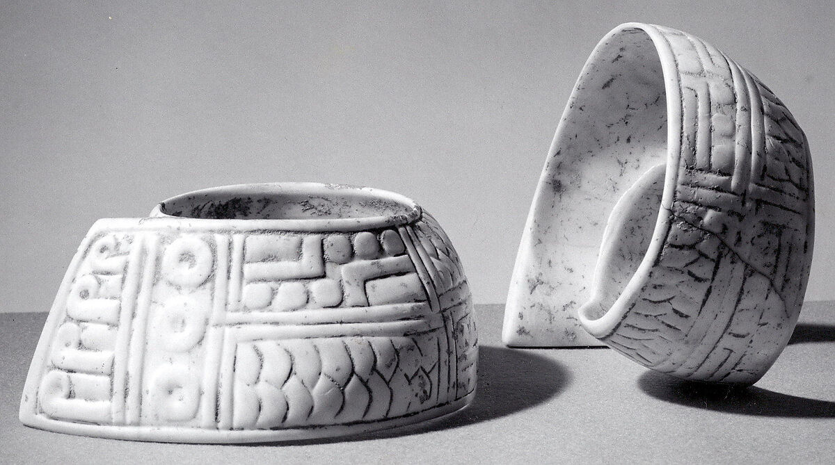 Armband, Huastec artist(s), Shell, Huastec