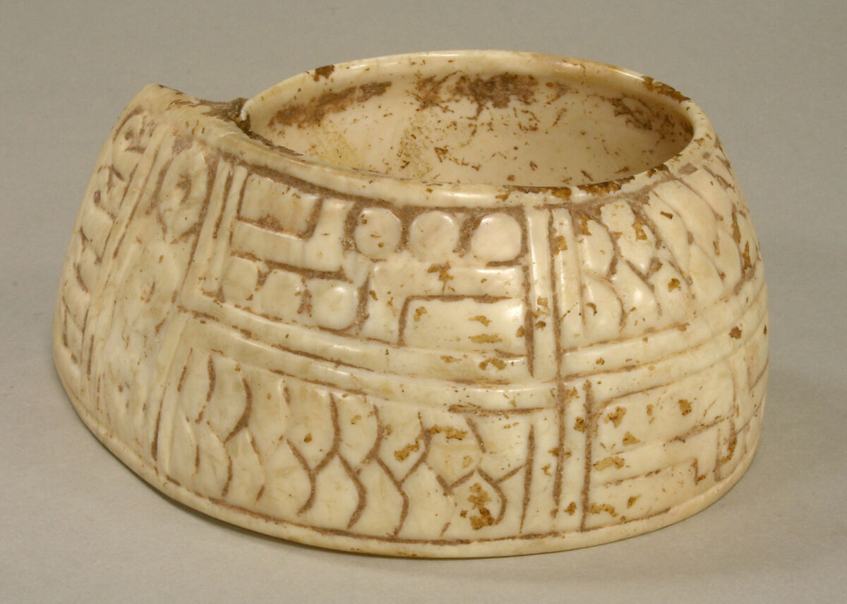 Armband, Huastec artist(s), Shell, Huastec