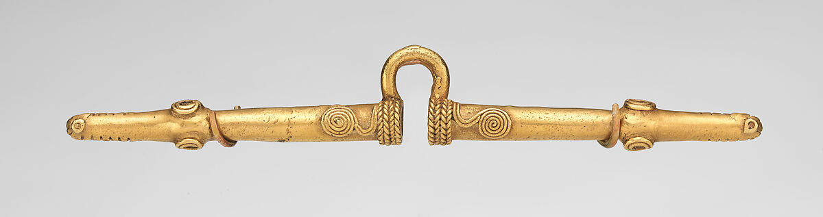 Crocodilian Nose Ornament, Gold, Zenú 