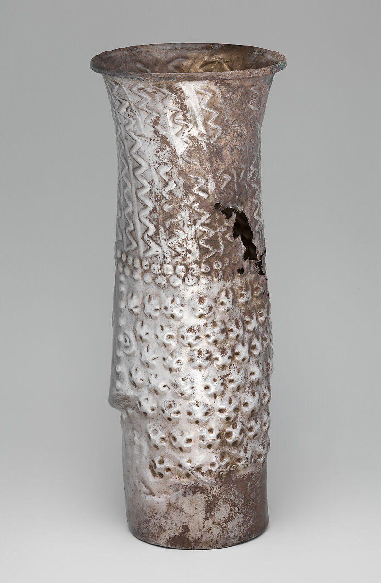 Beaker with face, Inca artist(s), Silver, Inca