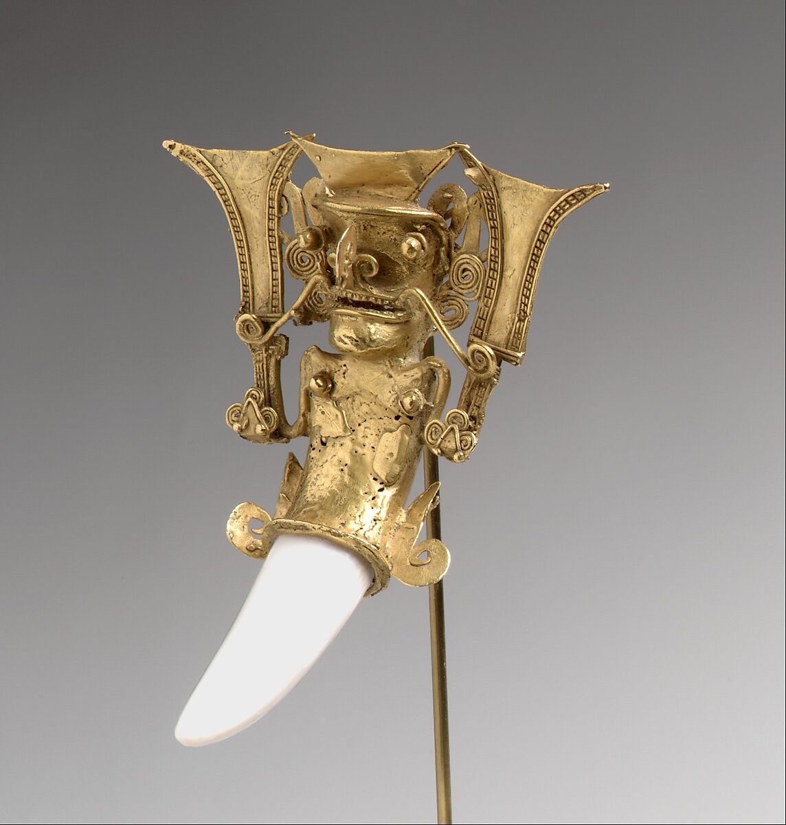 Bat-Nosed Figure Pendant, Gold, whale tooth, Coclé (Parita) 