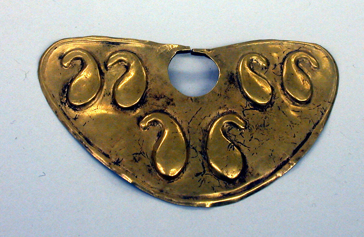 Nose Ornament, Gold, Moche 