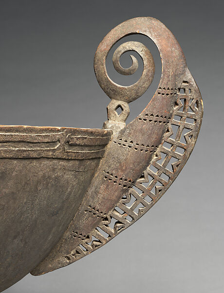 Feast Bowl (Kelemui [?]), Wood, Matankol