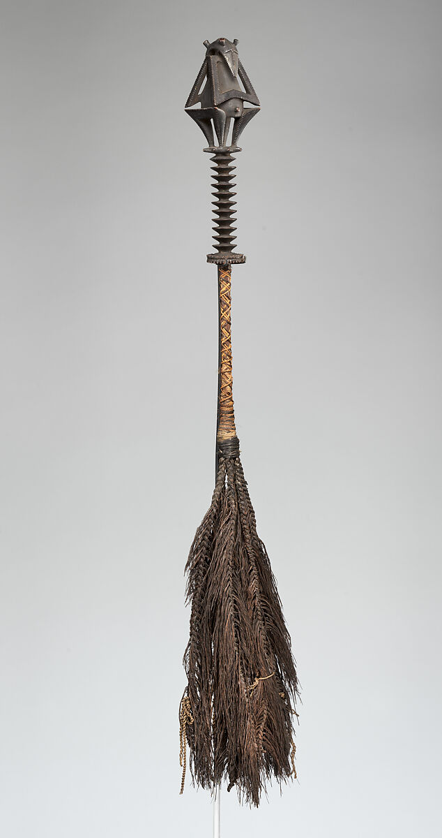 Tahiri ra'a (fly whisk), Mā'ohi artist, Wood, coconut fiber ('aha), human hair, Austral Islands