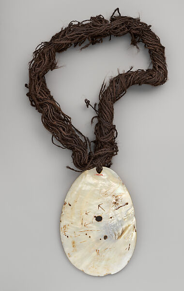 Riji, jakoli, or longkalongka (engraved pearl shell) with belt, Aboriginal artist, Pearl shell, human hair, ocher, Western Kimberley