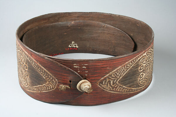 Bark Belt, Bark, paint, lime, cowrie shell, fiber, Elema people