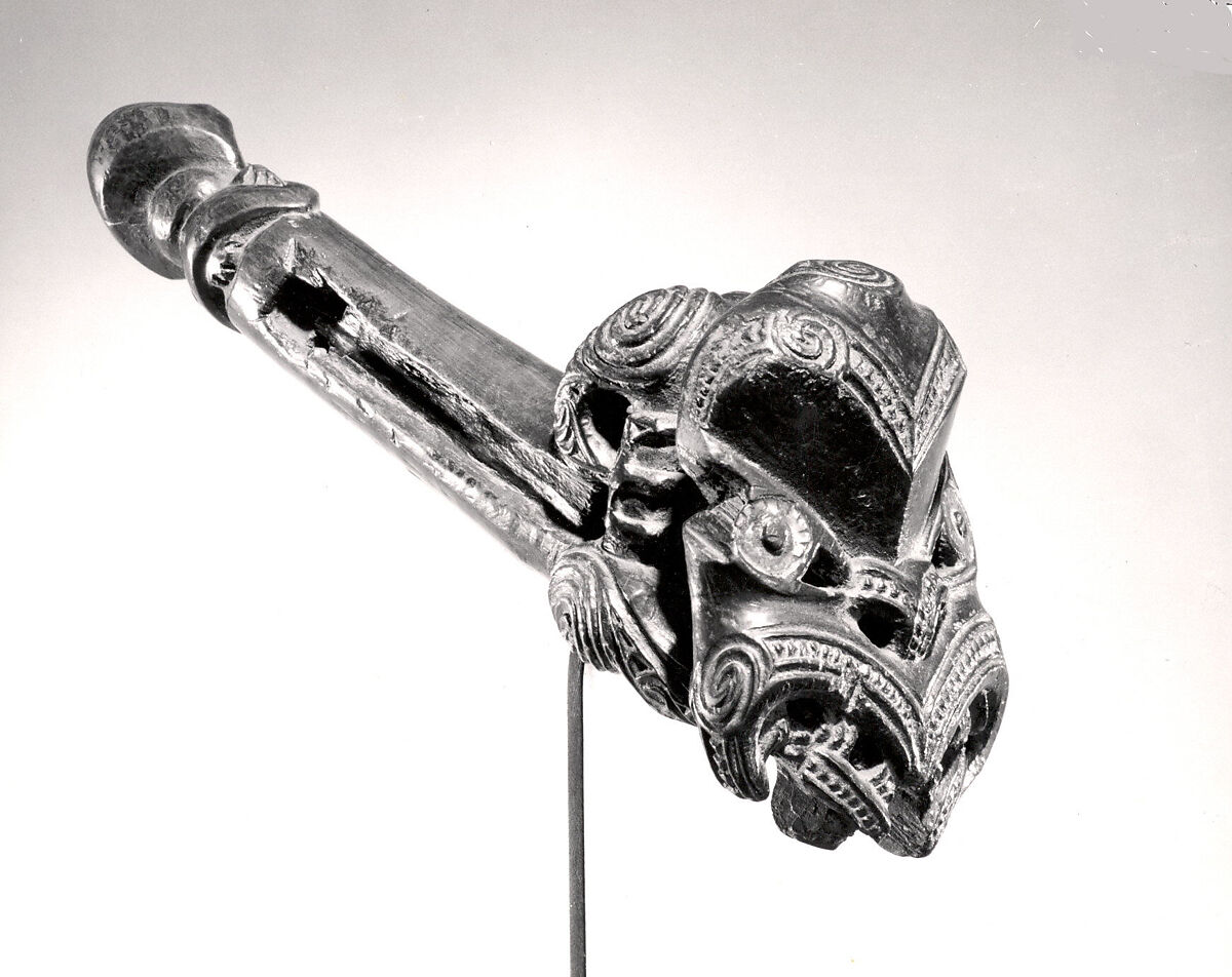 Architectural feature, Māori artist, Wood, shell (pāua), Maori people