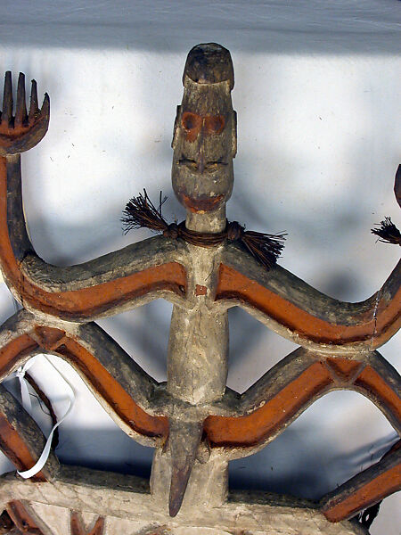 Shield, Wood, paint, sago palm leaves, Asmat people