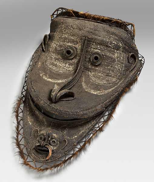 Gable Mask, Rattan, plant fiber, wood, clay, cassowary feathers, bamboo, ferrous alloy, kaolin, tusks, Kapriman people
