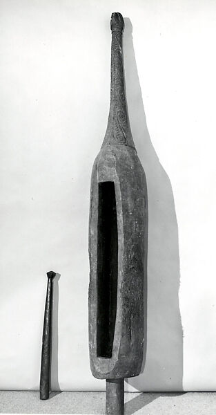 Slit Gong and Beater, Wood, Iwam people 