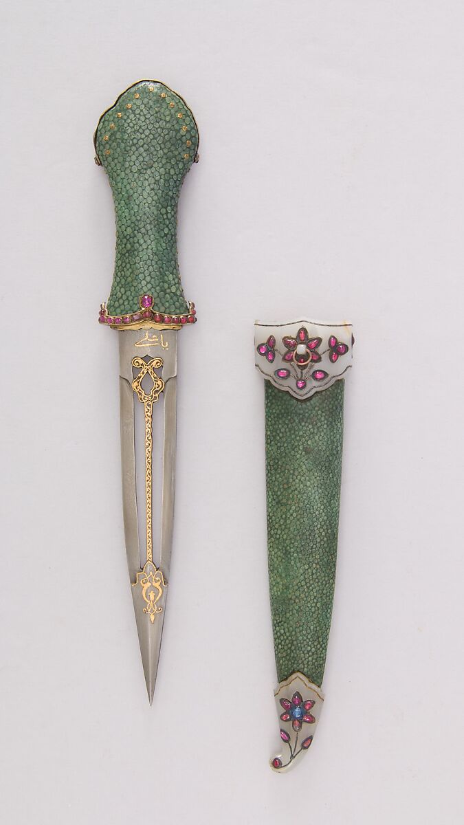 Dagger with Sheath, Steel, skin (shark), jade, gold, ruby, emerald, sapphire, gemstone, silver, Indian