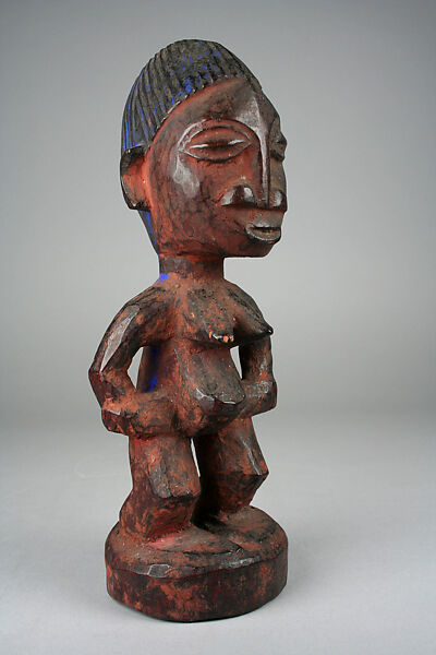 Twin Figure (Ibeji), Wood, camwood powder, pigment, Yoruba peoples 