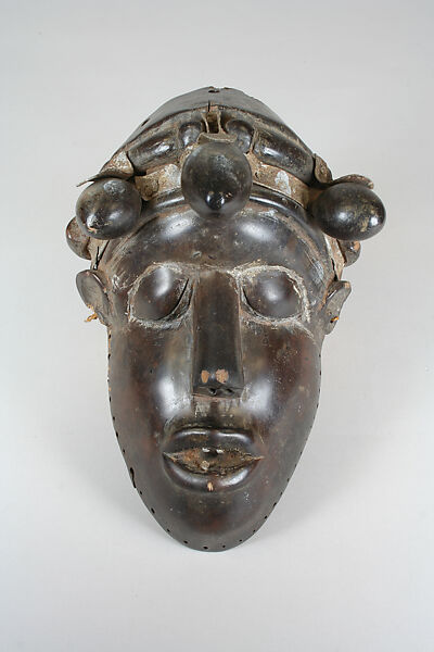 Mask, Wood, metal, pigment, Bassa peoples 