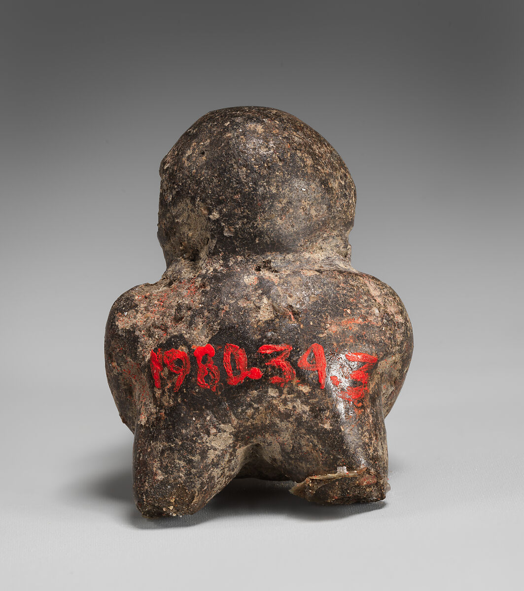 Standing Figure, Ceramic, Valdivia