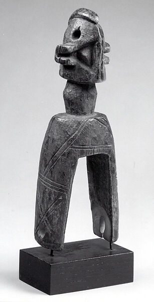 Heddle Pulley: Figure, Wood, Dogon peoples 