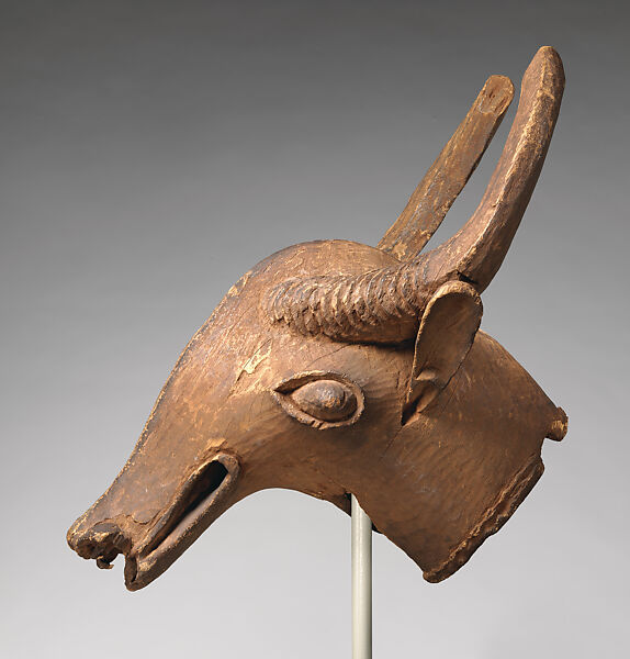 Tsenya (head of a buffalo) helmet crest from a tseh-mepfeli masquerade, Grassfields artist, Wood, Bamileke peoples
