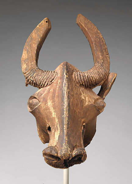 Tsenya (head of a buffalo) helmet crest from a tseh-mepfeli masquerade, Grassfields artist, Wood, Bamileke peoples