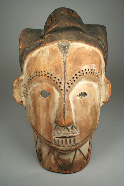 Helmet Mask (Ngontang), Wood, pigment, kaolin, Fang peoples 