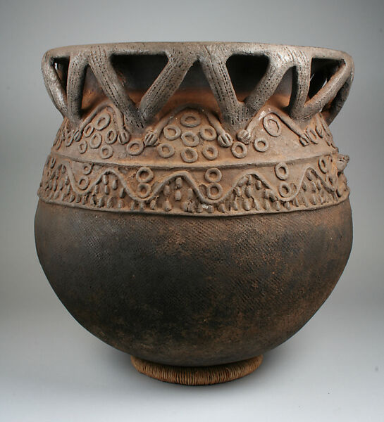 Vessel: Openwork Rim, Terracotta, Bamileke 