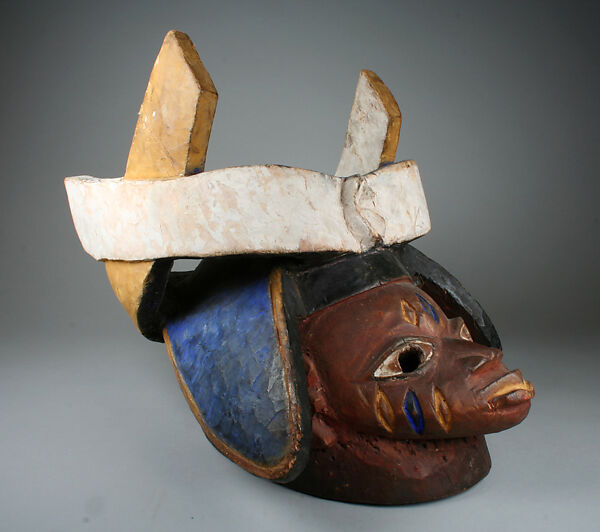 Helmet Mask (Gelede), Arobatan of Fobe, Wood, pigment, Yoruba peoples 